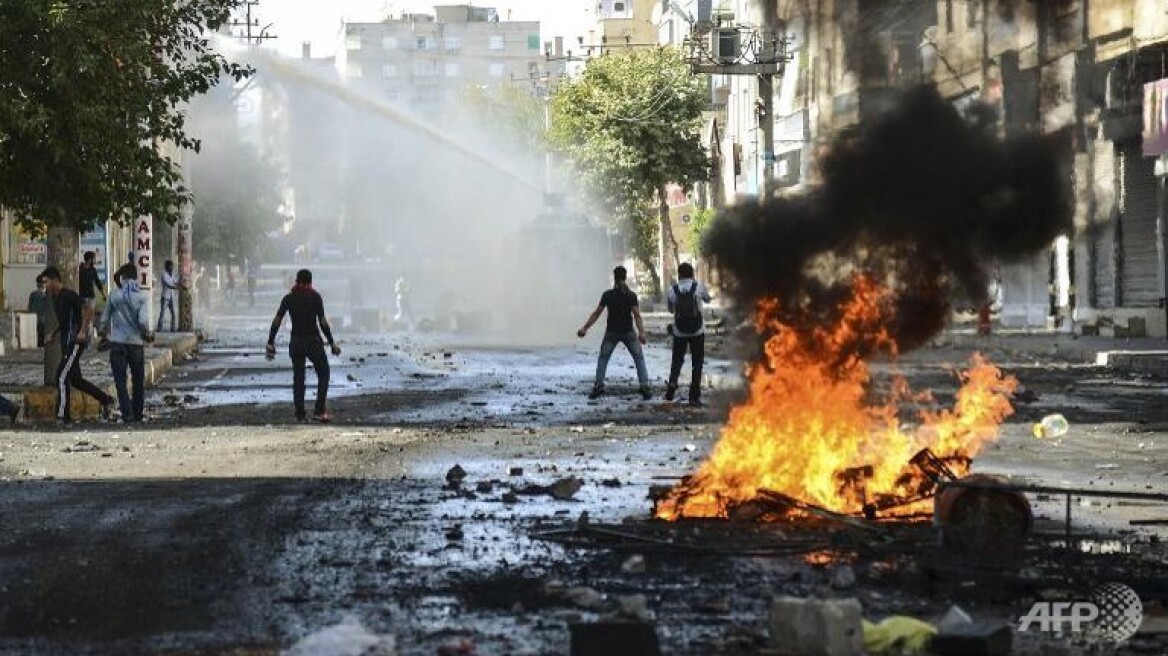 Τουρκία: Στους 21 οι νεκροί από τις βίαιες διαδηλώσεις Κούρδων 